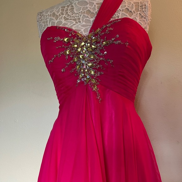 Exclusive Pink Wedding Dress - Picture 8 of 17